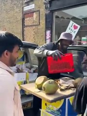 African man speaking hindi in england