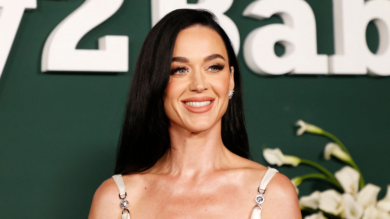 Katy Perry perd ses nerfs contre un fan en plein concert : “Sérieusement, fais ta vie”