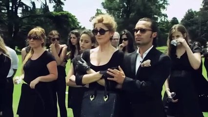 Daños colaterales | movie | 2012 | Official Trailer