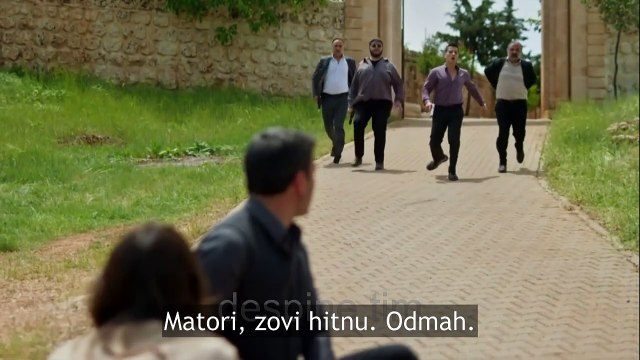 Daleki grad - 26. epizoda / Uhvati ga za ruku i reci mu da ga voliš