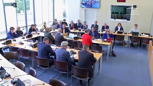 Commission de la défense : Amiral Nicolas Vaujour, chef d’état-major de la Marine ; Vice-amiral Emmanuel Slaars, sous-chef d’état-major en charge des opérations (ALOPS) auprès du chef d’état-major de la Marine - Mercredi 21 mai 2025