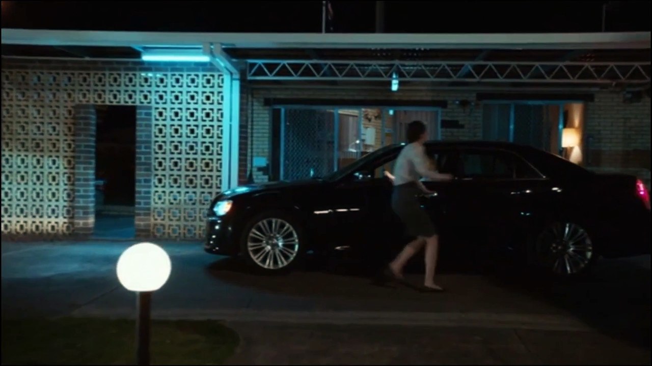 Florence Foresti - Foresti Party Bercy | show | 2012| S1 | Official Trailer