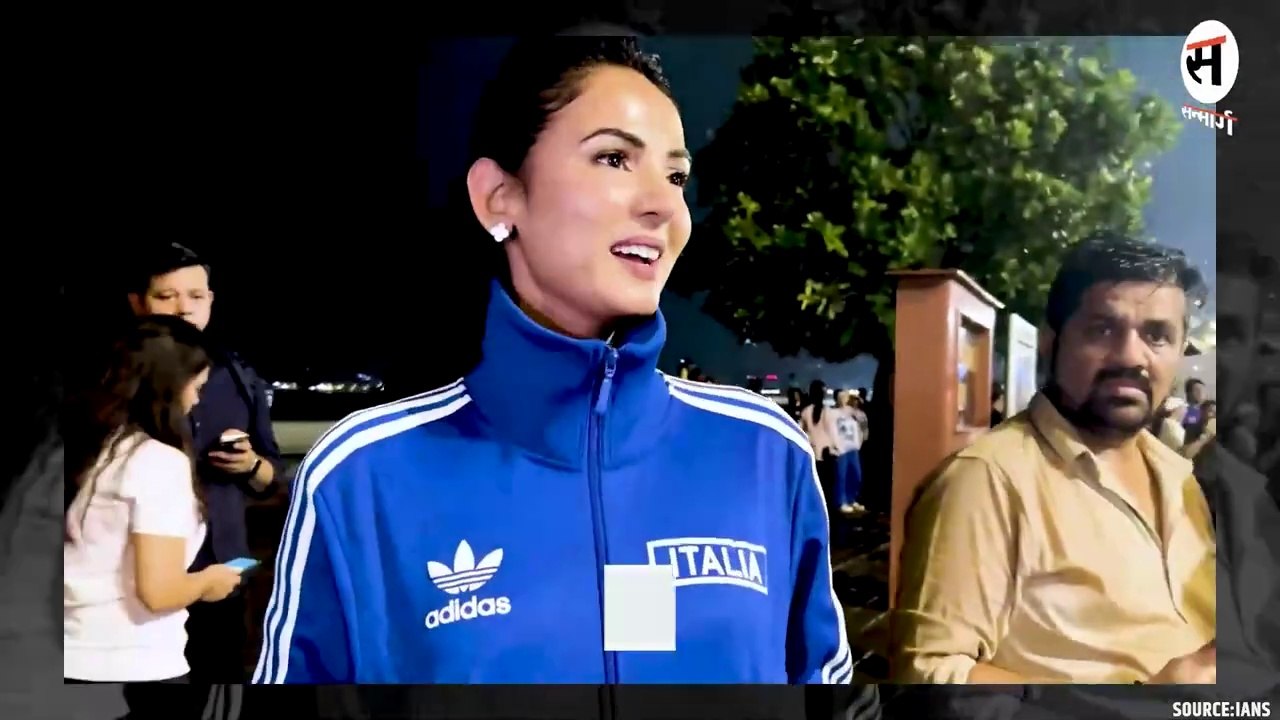 Sonal Chauhan_ वानखेड़े स्टेडियम के बाहर स्पॉट हुईं Sonal Chauhan