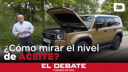 ¿Cómo mirar el nivel de aceite de un coche?