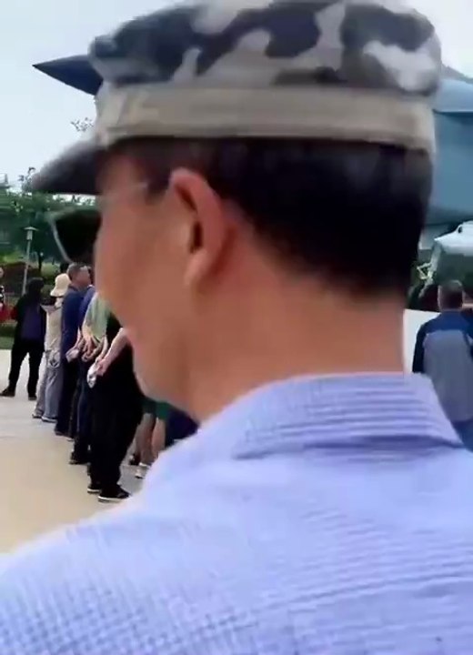 China has displayed its J-10C fighter jets on national highways | As a sign of solidarity with Pakistan and a tribute to its successes.