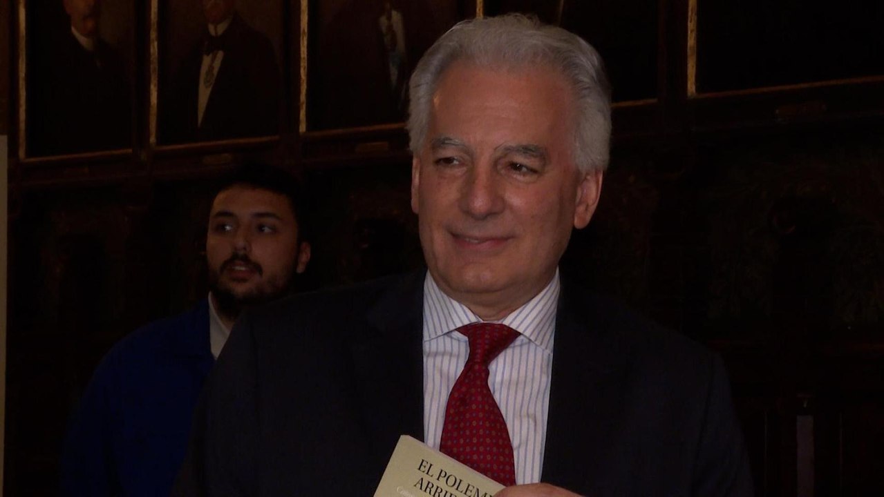 Álvaro Vargas Llosa, su enigmática respuesta a si Isabel Preysler les ha dado el pésame