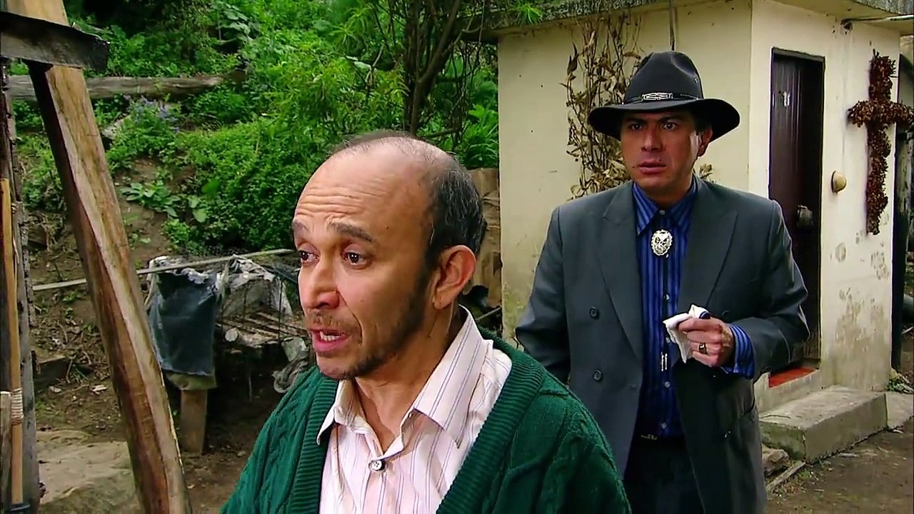 Rómulo muere