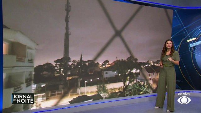 Temporal provoca alagamentos em Curitiba