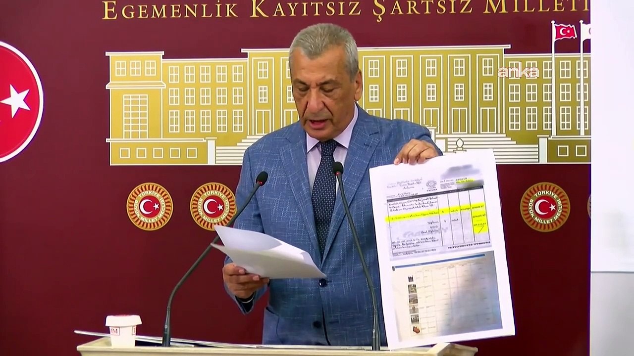 CHP'li Öztürkmen: "Melih Gökçek robotu nerede?"