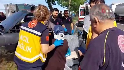 Samsun’da otomobil önce tıra, ardından ağaca çarptı: 1 yaralı