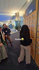 Une eurodéputée fait scandale en fouillant dans les casiers de ses collègues