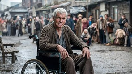 Remember George Hamilton? Here's How He Lives Now