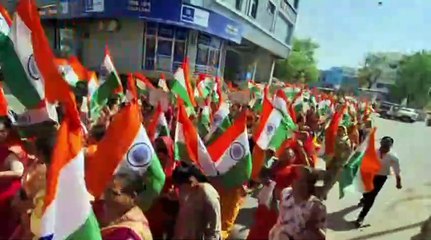 संतो के सानिध्य में तिरंगा के साथ मातृशक्ति की निकली सिंदूर शौर्य यात्रा