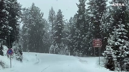 La neve torna sulle montagne in Alto Adige