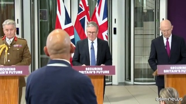 Starmer restituisce le isole Chagos a Mauritius e tiene base militare