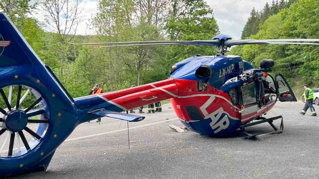 Video: Hubschrauber muss Notlandung in Luxemburg durchführen nach Kollision mit Baum