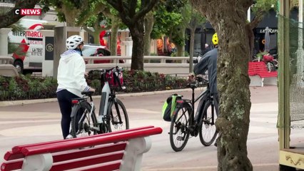 A Arcachon, les piétons cohabitent difficilement avec les cyclistes