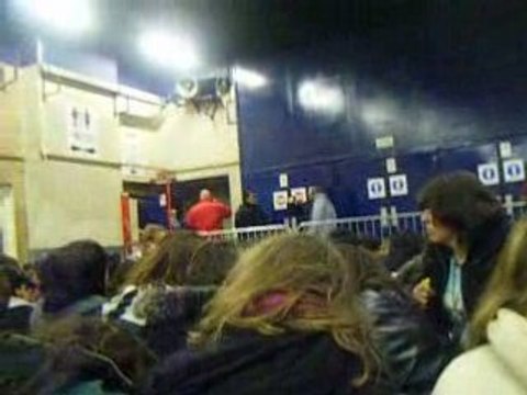 Attente Bercy 10-03-08, Répéte Tokio Hotel