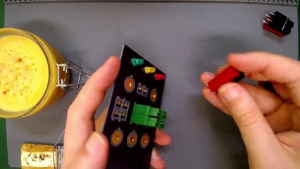 Soluções Powerpole para placa de circuito impresso