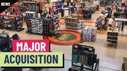 Dick's Sporting Goods just cemented its mall dominance