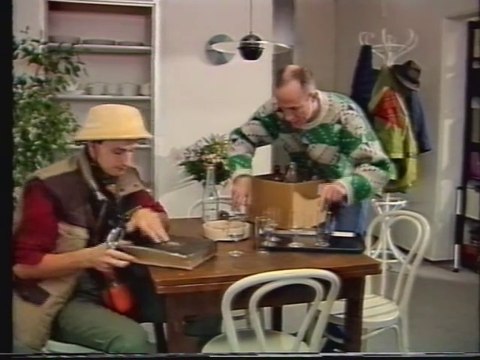 Aardrijkskunde dichtbij huis - Afl.4 Zuinig zijn 1989