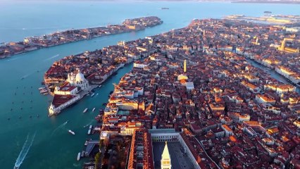 Découvrez l'incroyable construction de Venise, la Sérénissime 🛶
