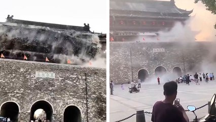 China: Torre histórica se derrumba después de una importante renovación valorada en más de 470.000 dólares