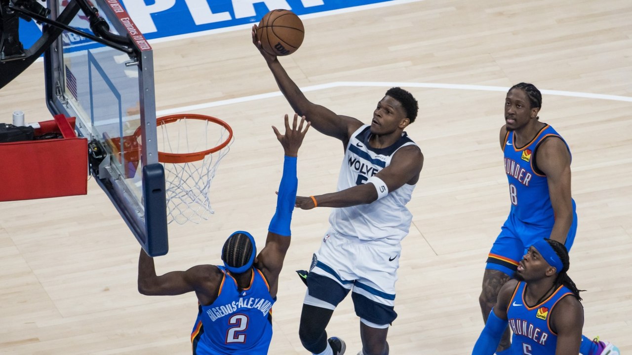 Sports Betting Insights: Game Totals and Strate...