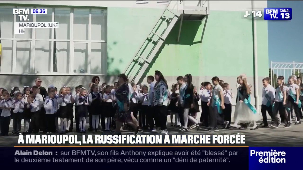 Hymne, uniforme militaire...À Marioupol, une russification des jeunes générations à marché forcée