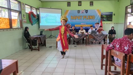 TARI GODRIL - SMPN 3 TEMPEH