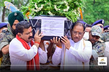 शहीद जवान मेहुल भाई को दी श्रद्धांजलि