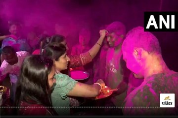 नक्सलियों को मारने के बाद खूब नाचे जवान
