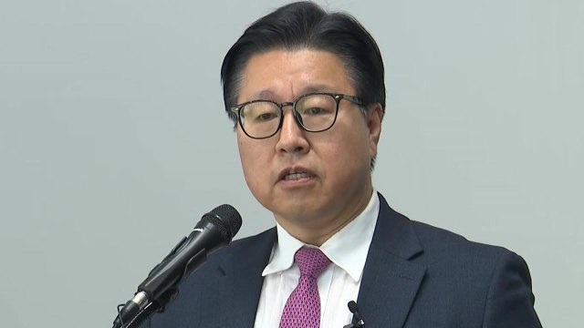 SKT 해킹 집단 손해배상 소송 235명 모집 / YTN