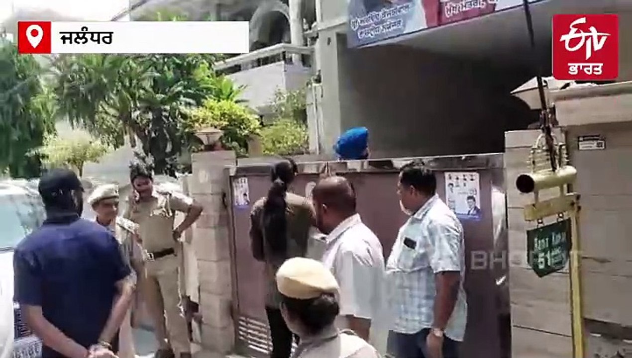 ਵਿਜੀਲੈਂਸ ਨੇ 'ਆਪ' ਵਿਧਾਇਕ ਰਮਨ ਅਰੋੜਾ ਦੇ ਘਰ ਕੀਤੀ ਰੇਡ, ਜਾਅਲੀ ਨਗਰ ਨਿਗਮ ਨੋਟਿਸਾਂ, ਜਬਰੀ ਵਸੂਲੀ ਅਤੇ ਡਿਜੀਟਲ ਘੁਟਾਲਿਆਂ ਦੇ ਮਾਮਲੇ 'ਚ ਐਕਸ਼ਨ