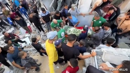 A Gaza colpi su Jabalia, "oltre cinquanta sotto le macerie"