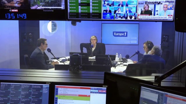 Taxis et agriculteurs : Le retour de la colère dans la rue et au milieu de ces tensions, François Bayrou en retrait