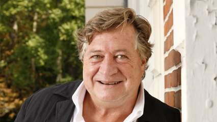 GALA VIDEO - Jacques Pradel : cette île paradisiaque où il vit avec sa compagne Ghislaine