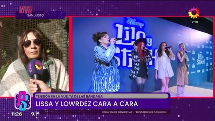 Entre micrófonos extraviados y coreografías cruzadas: el tenso reencuentro de Bandana en la avant premiere de Lilo & Stitch