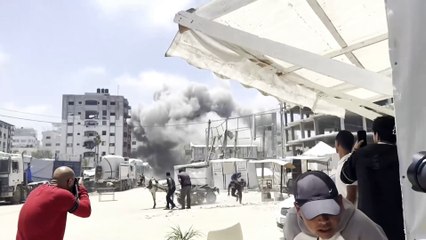 Israel bombardea Ciudad de Gaza