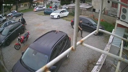 Policiais Civis salvam bebê de 11 dias de asfixia em ação rápida; veja vídeo