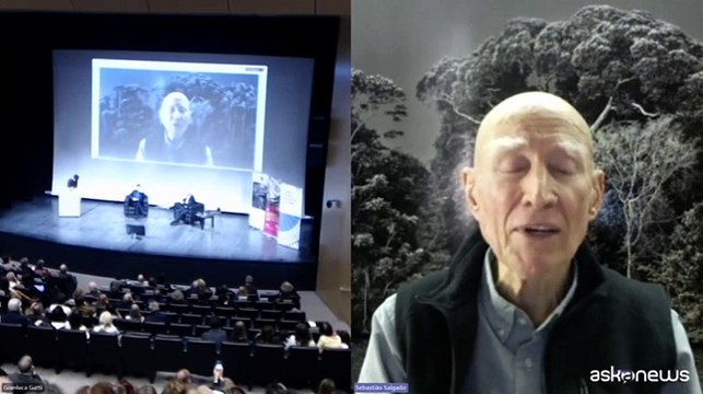 Addio a Sebastiao Salgado, morto a 81 anni il fotografo brasiliano