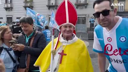 Napoli, in Piazza del Plebiscito arriva anche 'San Gennaro'