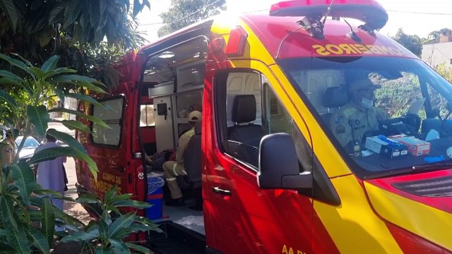 Idosa sofre queda em banheiro e é socorrida com fratura no fêmur, em Cascavel