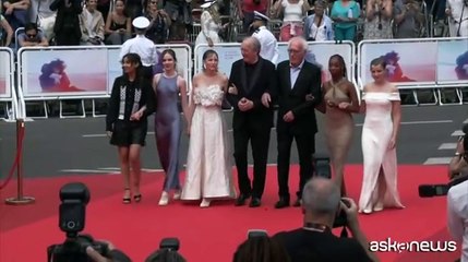 A Cannes tappeto rosso per i Dardenne e il cast di "Giovani madri"