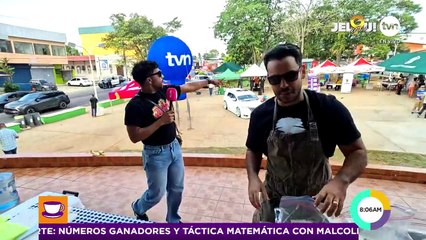 Deliciosa sopa de pollo con fideos al estilo chino