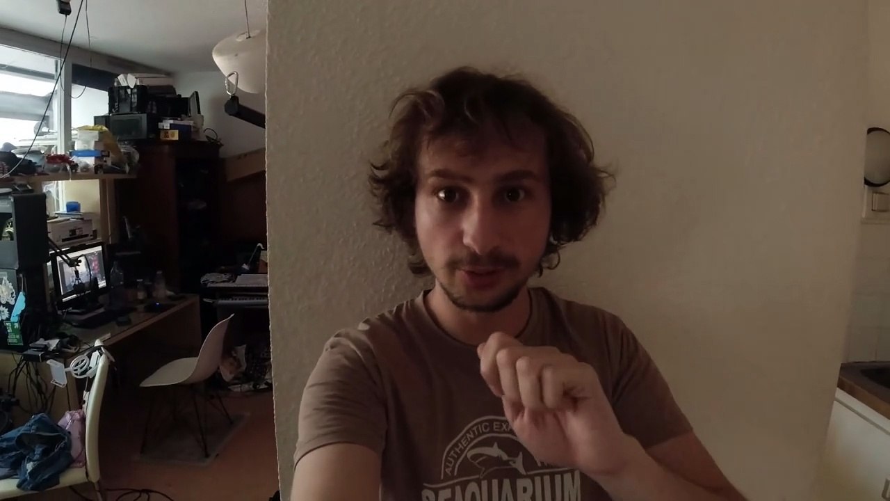 J'ai regardé "La Quéquette à Raoul - Patrick Sébasti | Patrick Sébastien" et d'autres vidéos