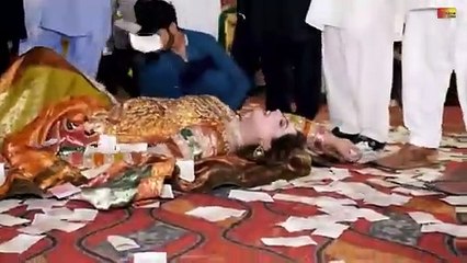 Sone Di Nathli Pa Kay - Mehak Malik Latest Mujra Dance Performance 2025