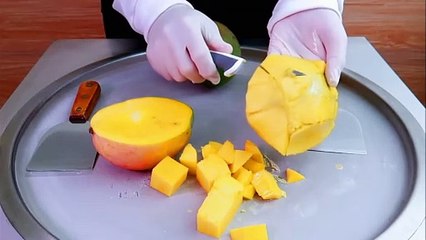 Mango ice cream rolls street food - ايس كريم رول مانجو