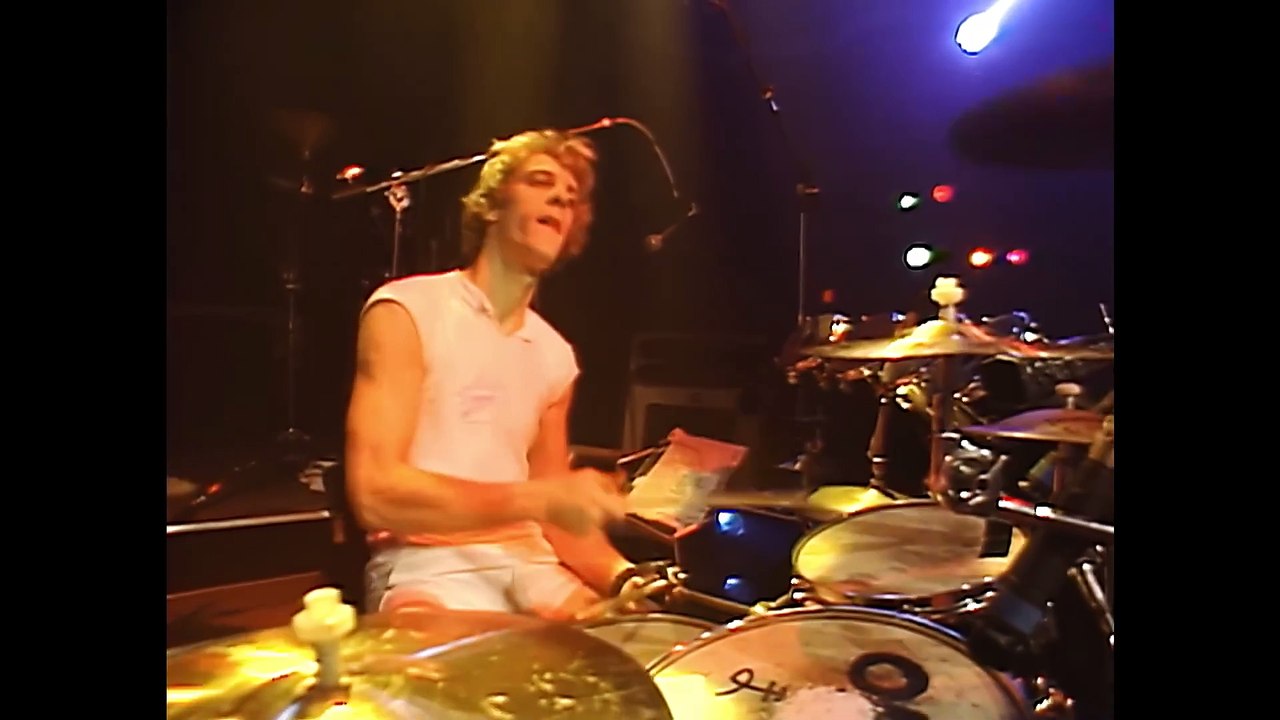 The Police - Tea In The Sahara (Live at Le Spectrum, Montreal 1983)