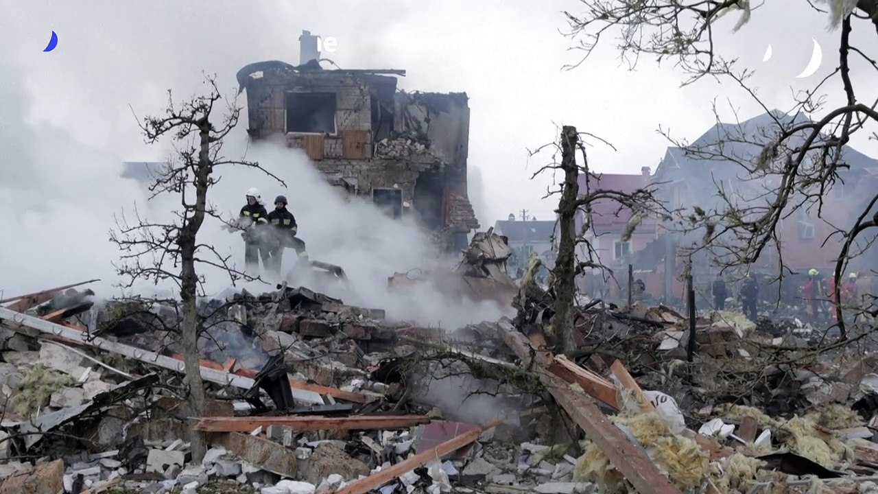 Ukraine: Massive russische Angriffe - Gefangenenaustausch beendet